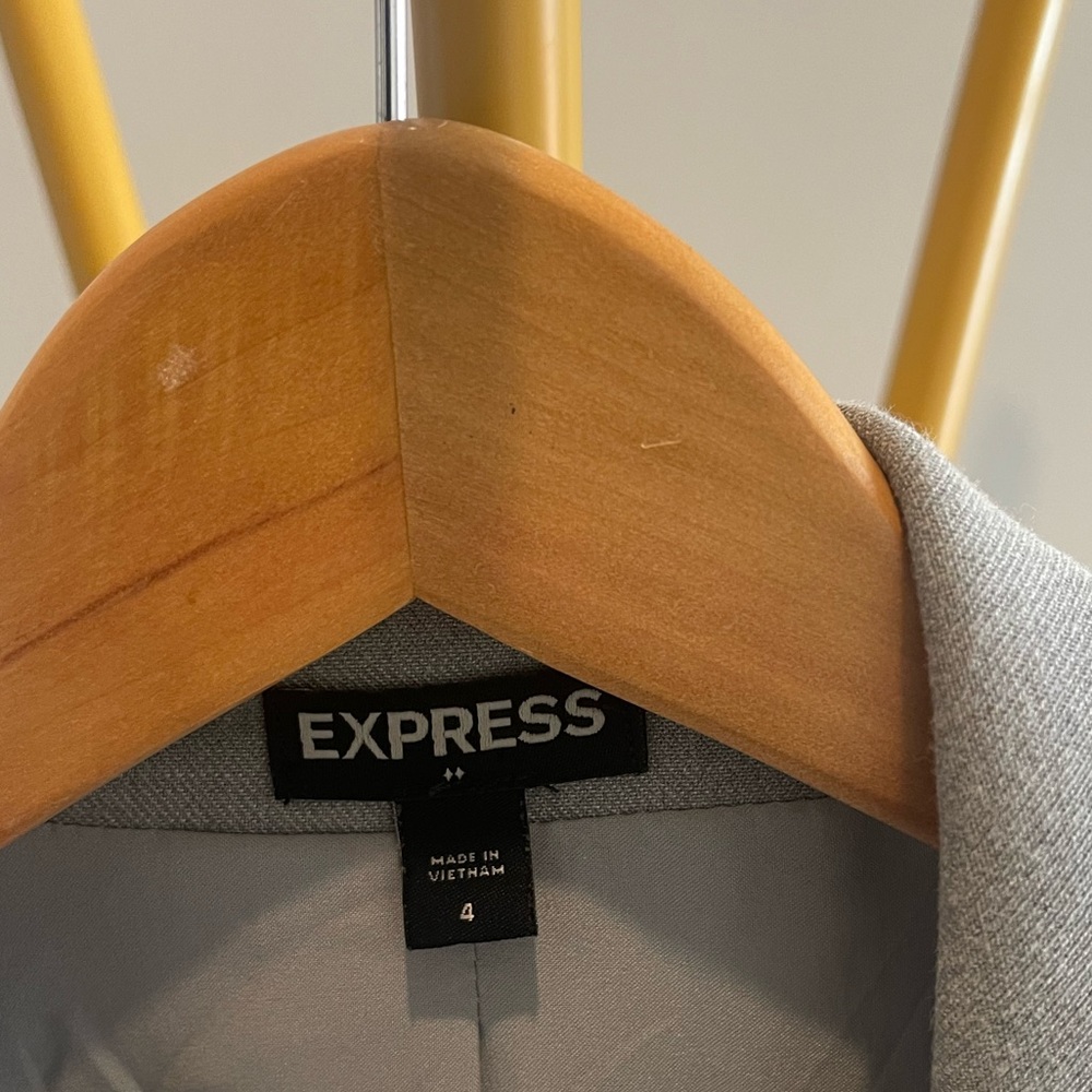 Express Editor One Button Blazer - Picture 2 of 3